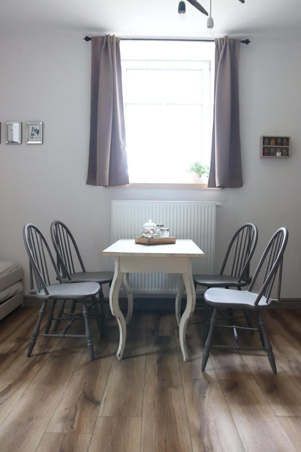 Apartman Mezi Duby Osecna Zewnętrze zdjęcie