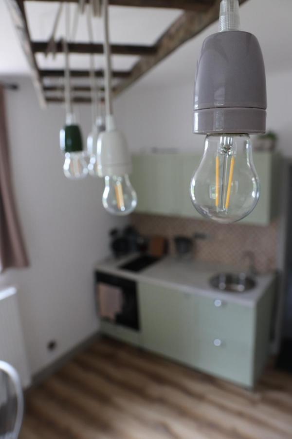 Apartman Mezi Duby Osecna Zewnętrze zdjęcie